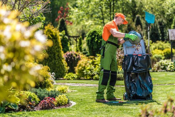 Cost of Lawn Cleaning Service in Niceville